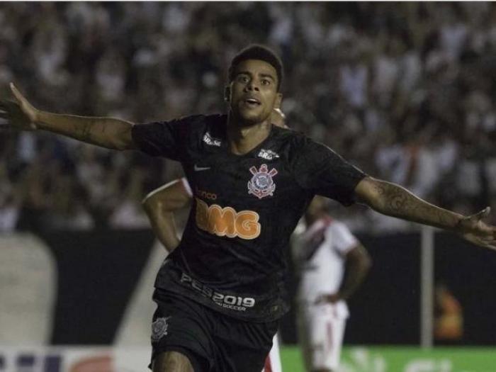 Corinthians apenas empata com Ferroviário e se classifica para próxima fase da Copa do Brasil