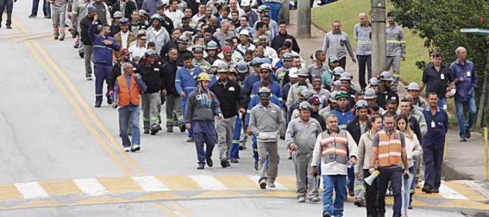 Polo Petroquímico faz simulado com 2.000 funcionários
