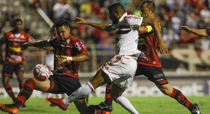 São Paulo vence Ituano por 1 a 0 e se garante nas semifinais do Paulistão