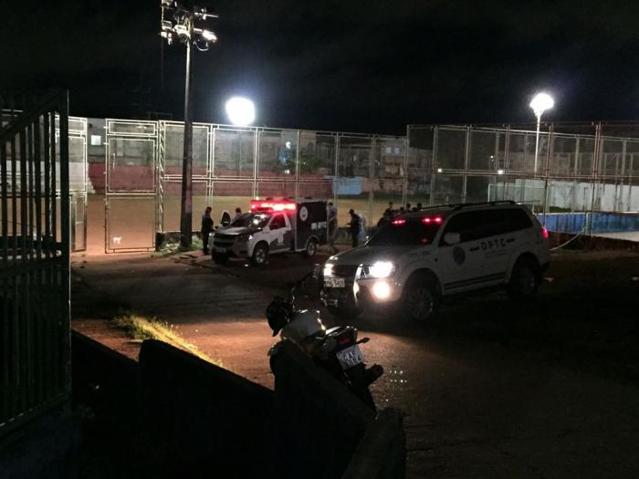 Tiroteio deixa seis mortos durante partida de futebol em Manaus