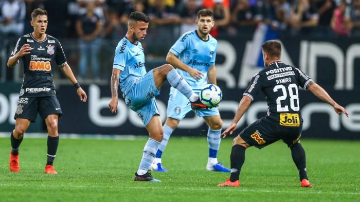 Corinthians empata em casa com o Grêmio pelo Brasileirão