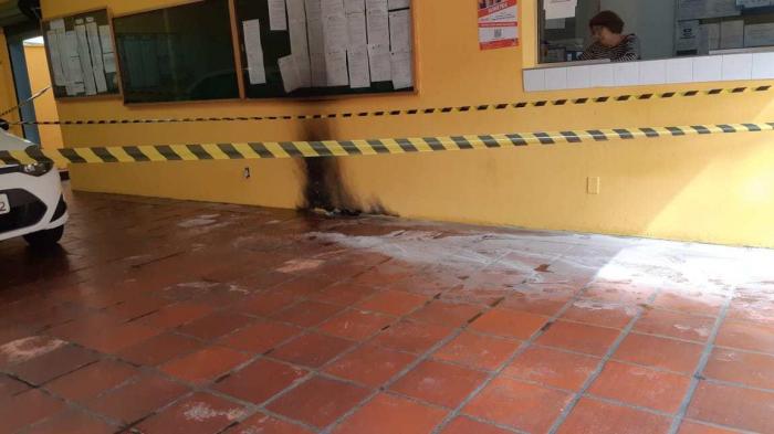 Professora atira coquetel molotov em recepção de diretoria de escola em Mauá
