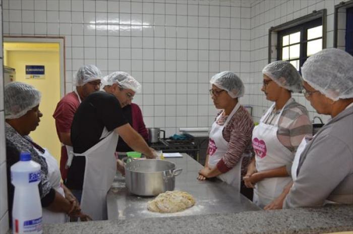Nova unidade da Padaria Artesanal começa a funcionar no CRAS Macuco