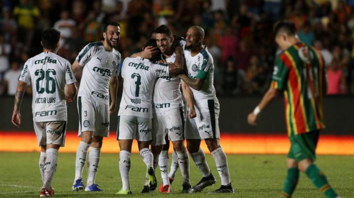 Com gol nos acréscimos, Palmeiras vence Sampaio Corrêa no primeiro jogo das oitavas da Copa do Brasil
