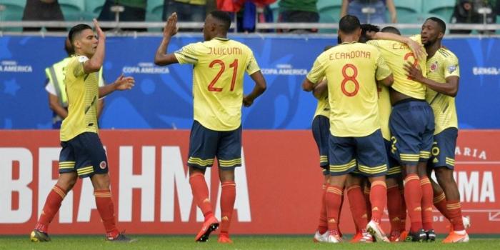 Colômbia vence Paraguai por 1 a 0 e garante 100% na primeira fase da Copa América