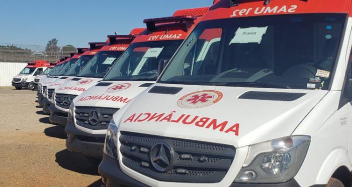 Mauá entrega cinco ambulâncias do SAMU e mais três para a Secretaria de Saúde