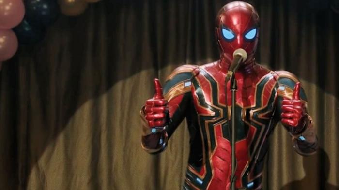 “Homem-Aranha: Longe de casa” estreia na liderança da bilheteria brasileira