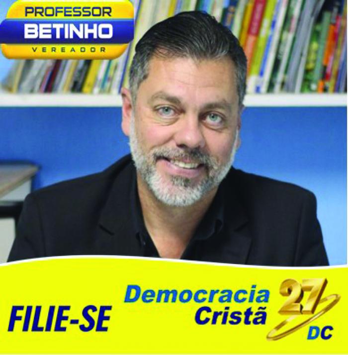 Aprovada na Câmara Municipal proposta do vereador Professor Betinho que permite a transferência voluntária de alvará de táxi 
