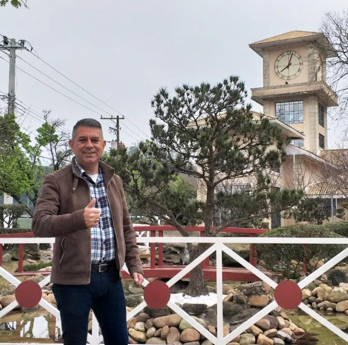 Aguinaldo de Souza visita localidades de Ribeirão Pires