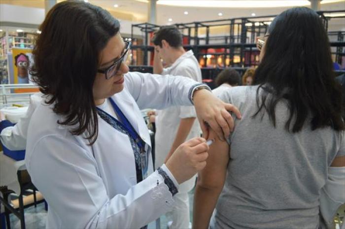 Mauá aplica mais de 48 mil doses de vacina contra sarampo em campanha; casos chegam a 74