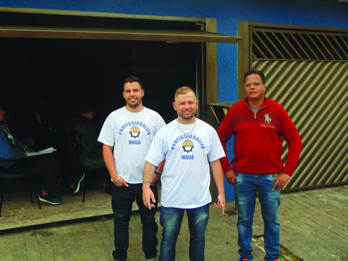 Douglas Margrander inicia projeto social que dará treinamento em áreas da indústria