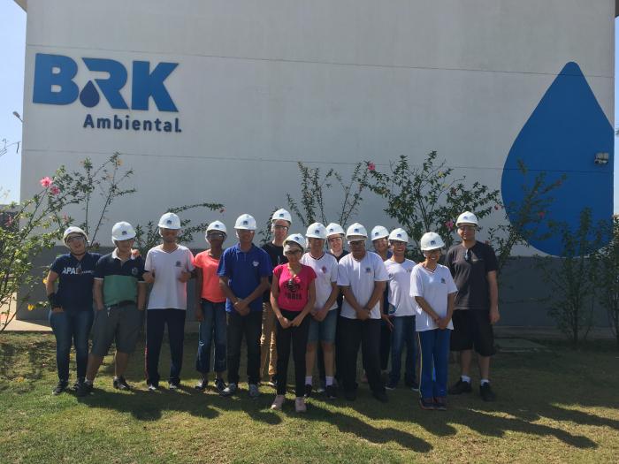 Estação de Tratamento de Esgoto de Mauá recebe visitas de Alunos da APAE e APASMA no mês da inclusão  