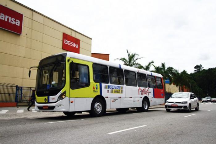 Prefeito de Mauá sanciona lei contra assédio a mulheres em ônibus