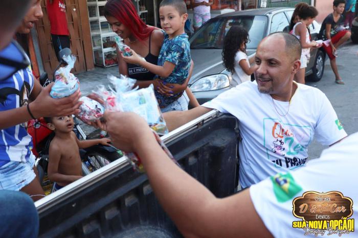 Douglas Borgoni e colaboradores animam Dia das Crianças em bairros de Mauá