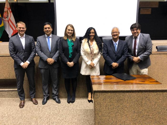 Wanessa Bomfim participa do simpósio “Compliance: ética empresarial e Administração Pública”