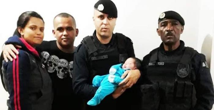 ROMU de Mauá salva bebê engasgado
