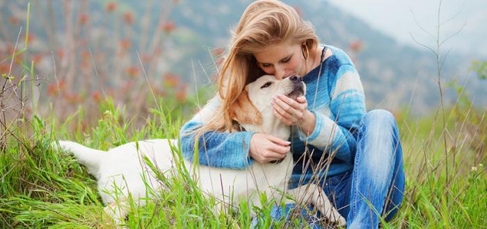 Pesquisa mostra que animais podem ajudar pessoas a se sentirem menos solitárias