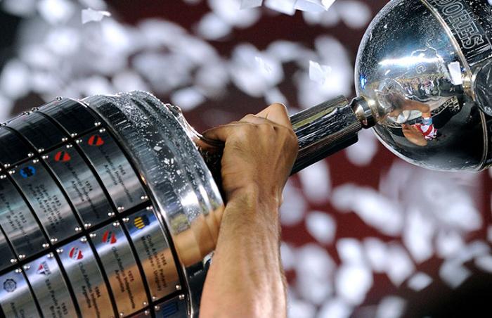 Após reunião, Conmebol decide mudar final da Libertadores para o Peru