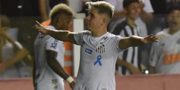 Santos vira e goleia Cruzeiro pela 34ª rodada do Brasileirão