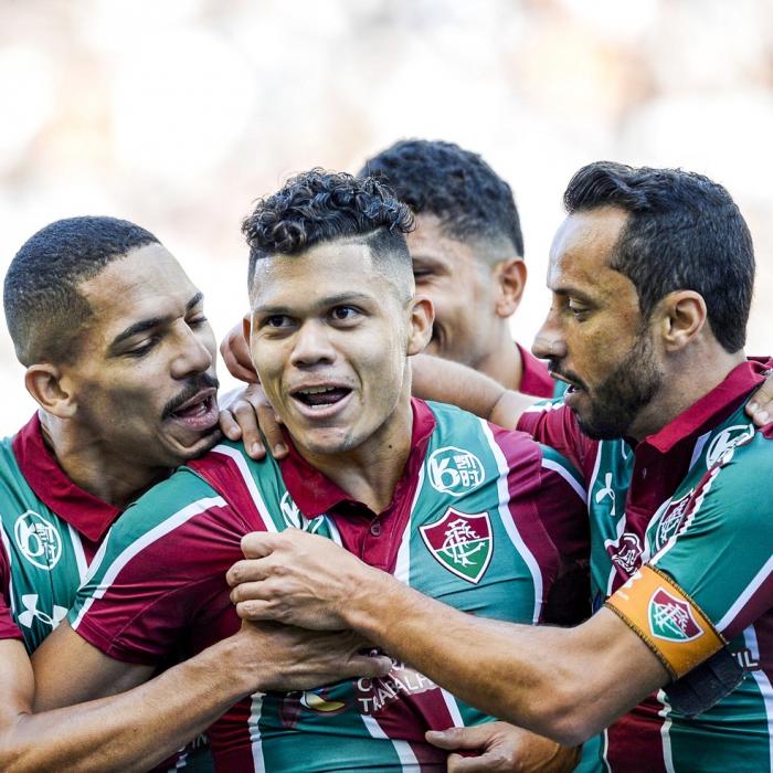 Fluminense derrota Corinthians em Itaquera na última rodada do Brasileirão