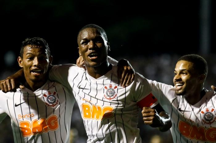 Corinthians vence mais uma e fica perto da classificação para próxima fase da Copinha