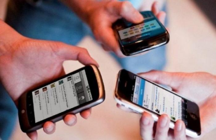 Brasil registra redução de 7,6 milhões de linhas telefônicas móveis em 2017