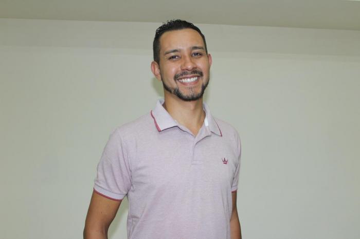 Professor Osvaldo Gomes se preocupa com falta de vagas em creche