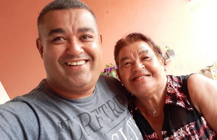 Para todas as mulheres que um dia aceitaram a nobre missão que é ser mãe: um Feliz Dia das Mães! 