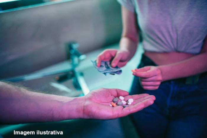 Policiais apreendem dois menores por tráfico de drogas em Mauá