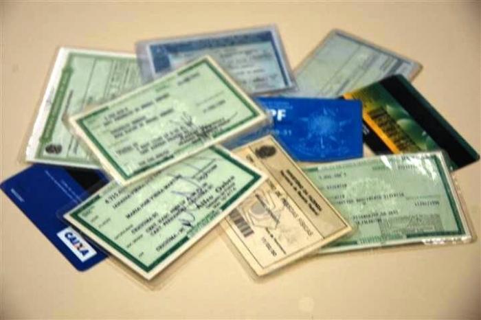 Cuidados com documentos no carnaval