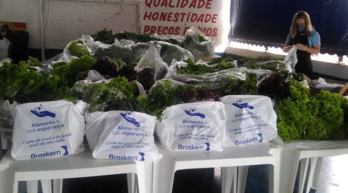 Empresa doa uma tonelada de hortaliças em Mauá, Santo André e São Paulo