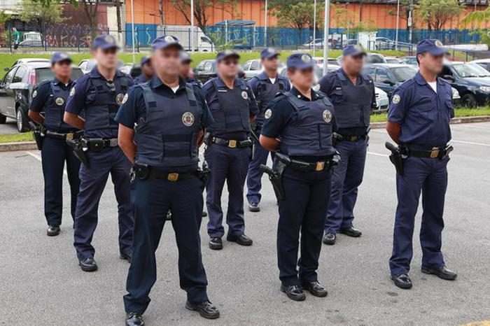 GCM de Mauá faz operação para garantir segurança nos pontos de ônibus da Vila Falchi