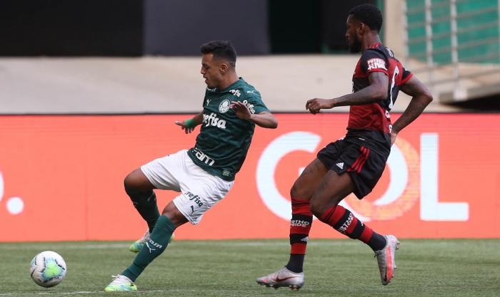 Em jogo marcado por guerras jurídicas, Palmeiras e Flamengo ficam no empate por 1 a 1