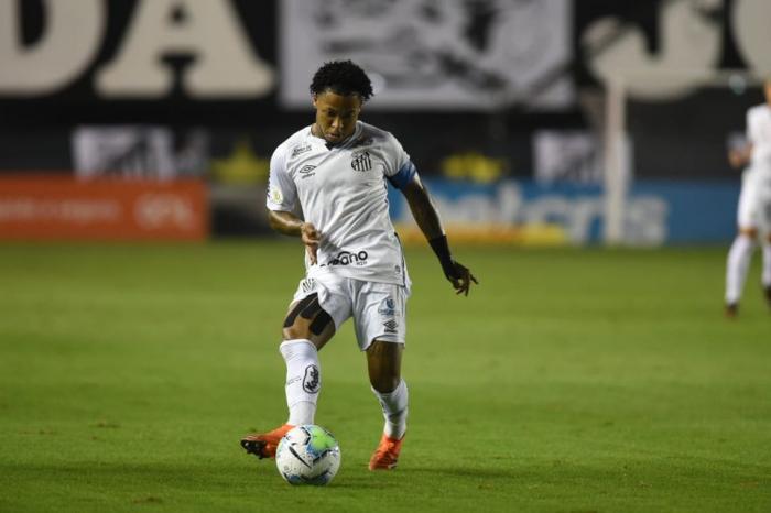 Santos fica no empate com o Fortaleza na Vila Belmiro