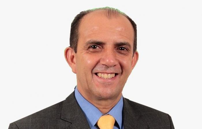 Projeto que pede a disponibilização de água potável gratuita em estabelecimentos do ramo alimentício é aprovado