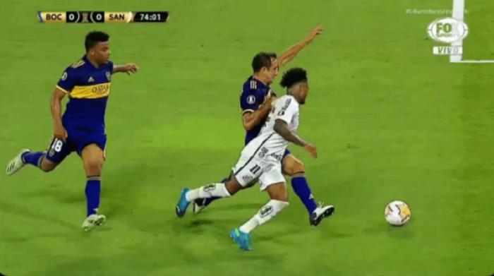 Santos empata com Boca Juniors na Argentina, mas reclama da arbitragem