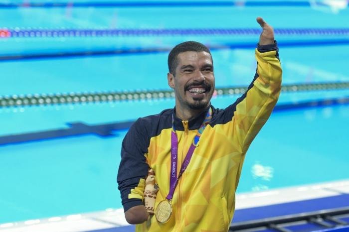 Nadador paralímpico Daniel Dias anuncia que se aposentará após Jogos de Tóquio