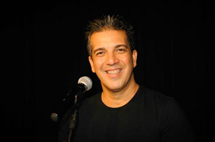 Emerson França apresenta espetáculo VAMU RI no Teatro Municipal de Mauá