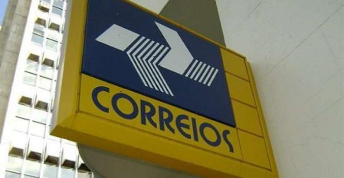 Funcionários dos Correios entram em greve nesta segunda-feira (12)