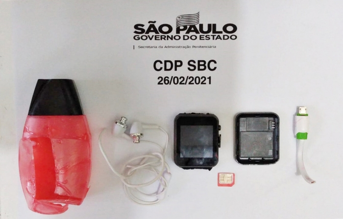 Placa de celular e smartwatch são apreendidos em correspondências enviadas ao CDP de São Bernardo do Campo