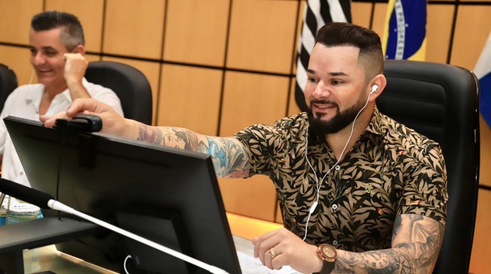 Câmara de Mauá aprova projeto de lei que autoriza compra de vacinas contra Covid-19