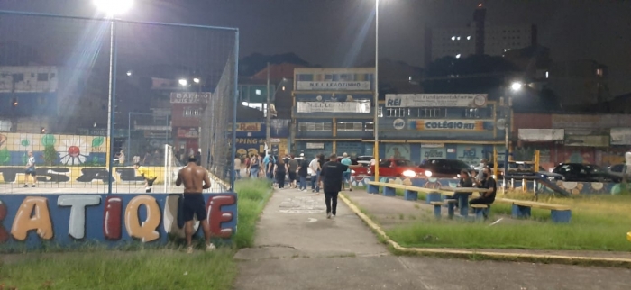 Agentes da Prefeitura de Mauá encerram aglomeração com cerca de 200 pessoas no Jardim Maringá