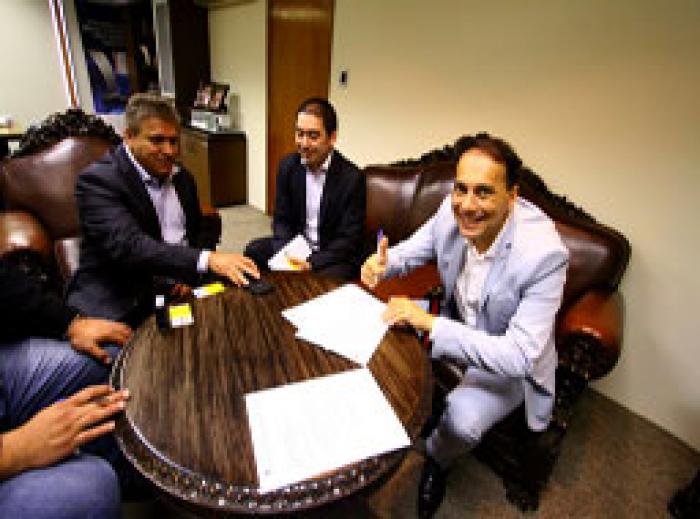 Prefeito de Mauá se reúne com secretário estadual em busca de programas de qualificação profissional