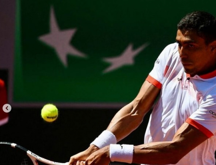Thiago Monteiro vence na estreia de Roland Garros