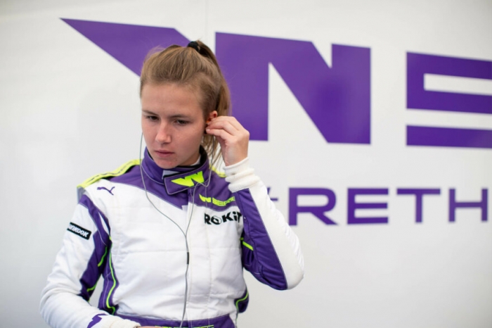 Brasileira estreia na W Series neste fim de semana em preliminar da F-1