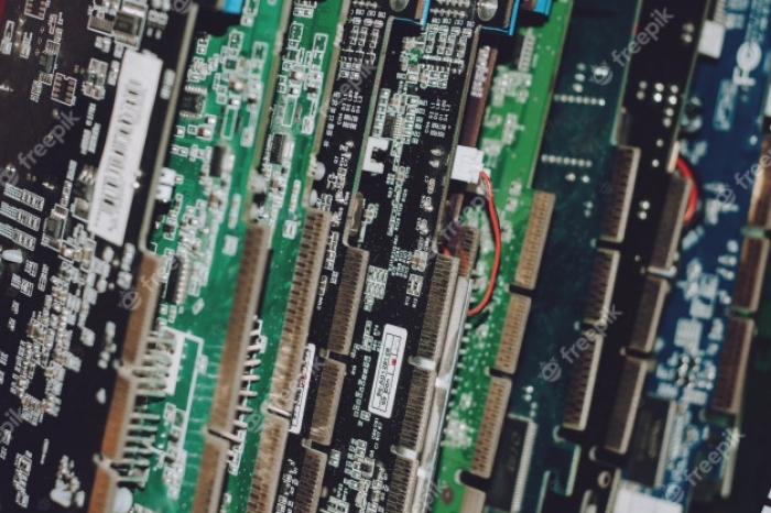 Conheça a importância do descarte correto do lixo eletrônico e como ele pode contribuir com a preservação da saúde e do meio ambiente
