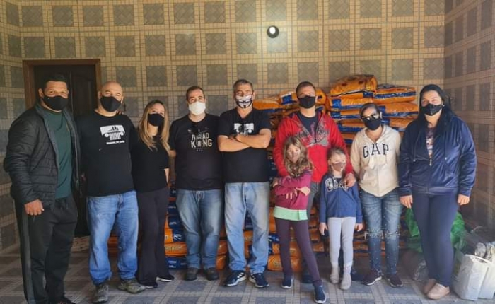 Junior Orosco e Alan da Enfermagem prestigiam evento social em prol da causa animal no ABC
