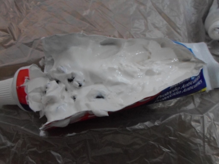 Visitantes escondem droga sintética em pão de forma e tubo de creme dental em unidades prisionais do Grande ABC