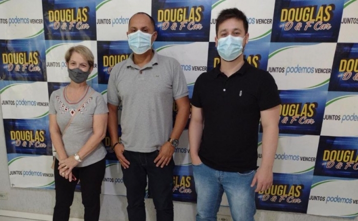 Douglas D&F Car participa de reunião com ex-vereadora e assessor da presidência nacional do MDB