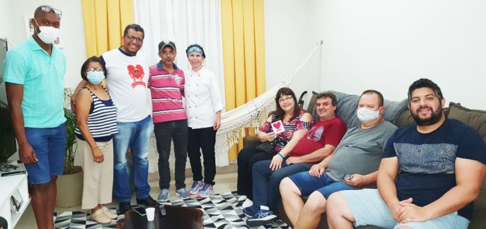 Associação Quem Ama Cuida participa de debate com líderes comunitários em Santo André  
